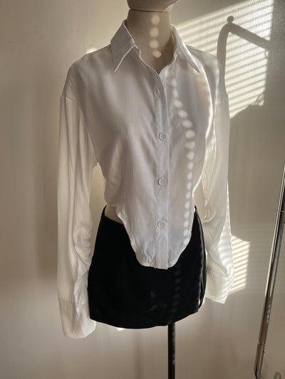 Curved Hem Cropped Longsleeve Shirt