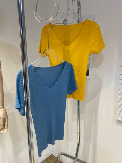 Ribbed Knit V-Neck Tee - Mango