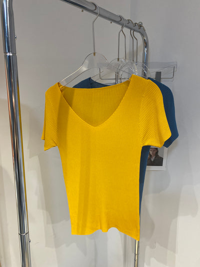 Ribbed Knit V-Neck Tee - Mango