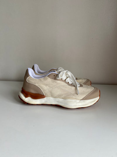 Chunky Sole Sneakers - Nude