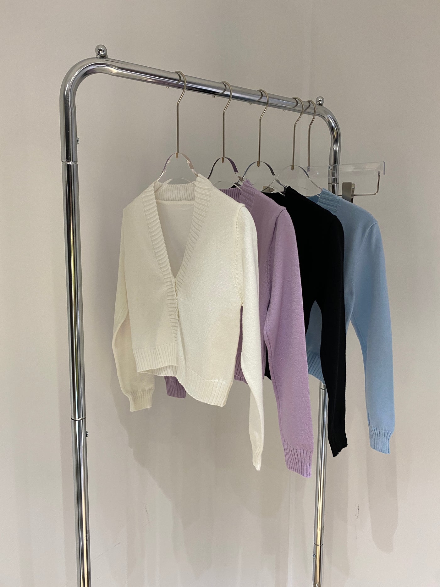 Cropped Knit Cardigan
