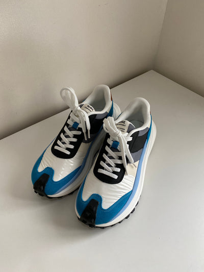 Chunky Sole Sneakers - Wave
