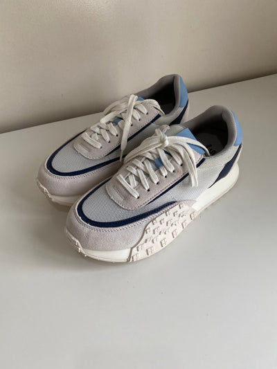 Chunky Sole Sneakers - Wave