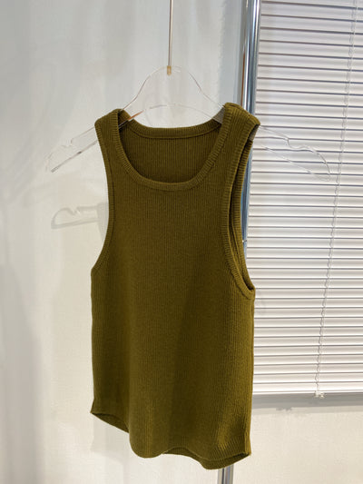 Curved Hem Cropped Knit Tank Top - Olive