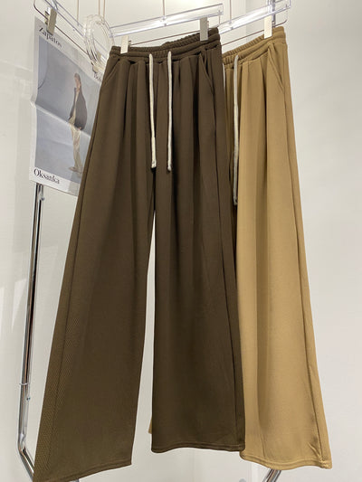 Baggy Pleated Sweatpants - Chocolate