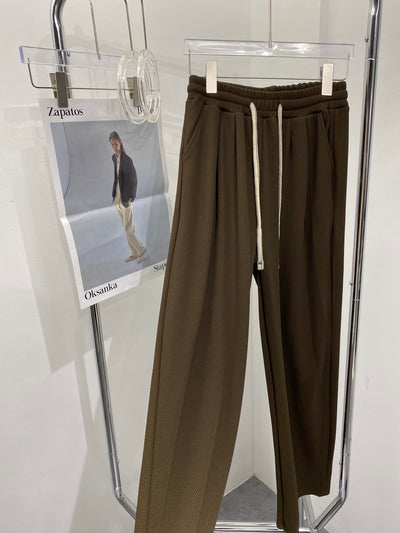 Baggy Pleated Sweatpants - Chocolate