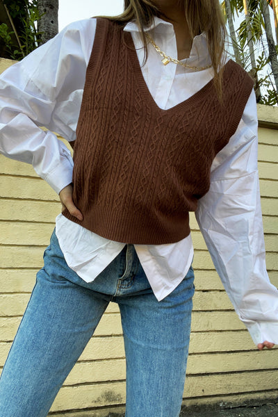 COPPER Knitted cable knit pattern vest in cocoa brown