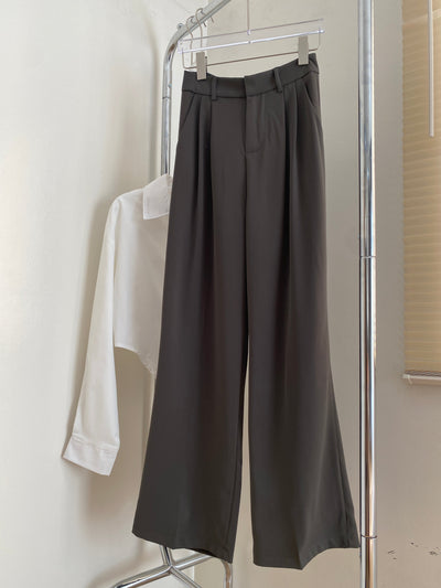 Wide Leg Pleated Trousers - Smoke