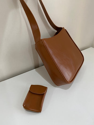Shoulder Bag With Coin Purse - Camel