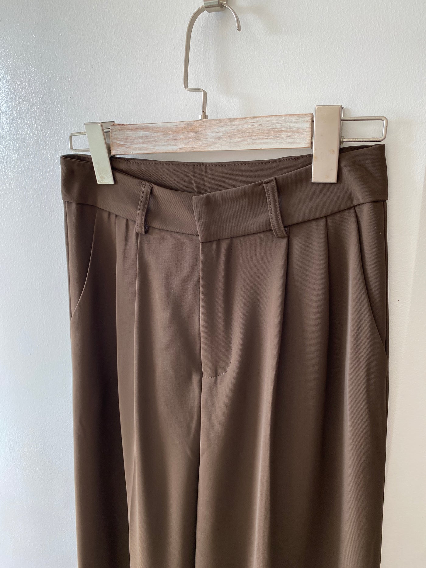 Wide Leg Pleated Trousers - Chocolate