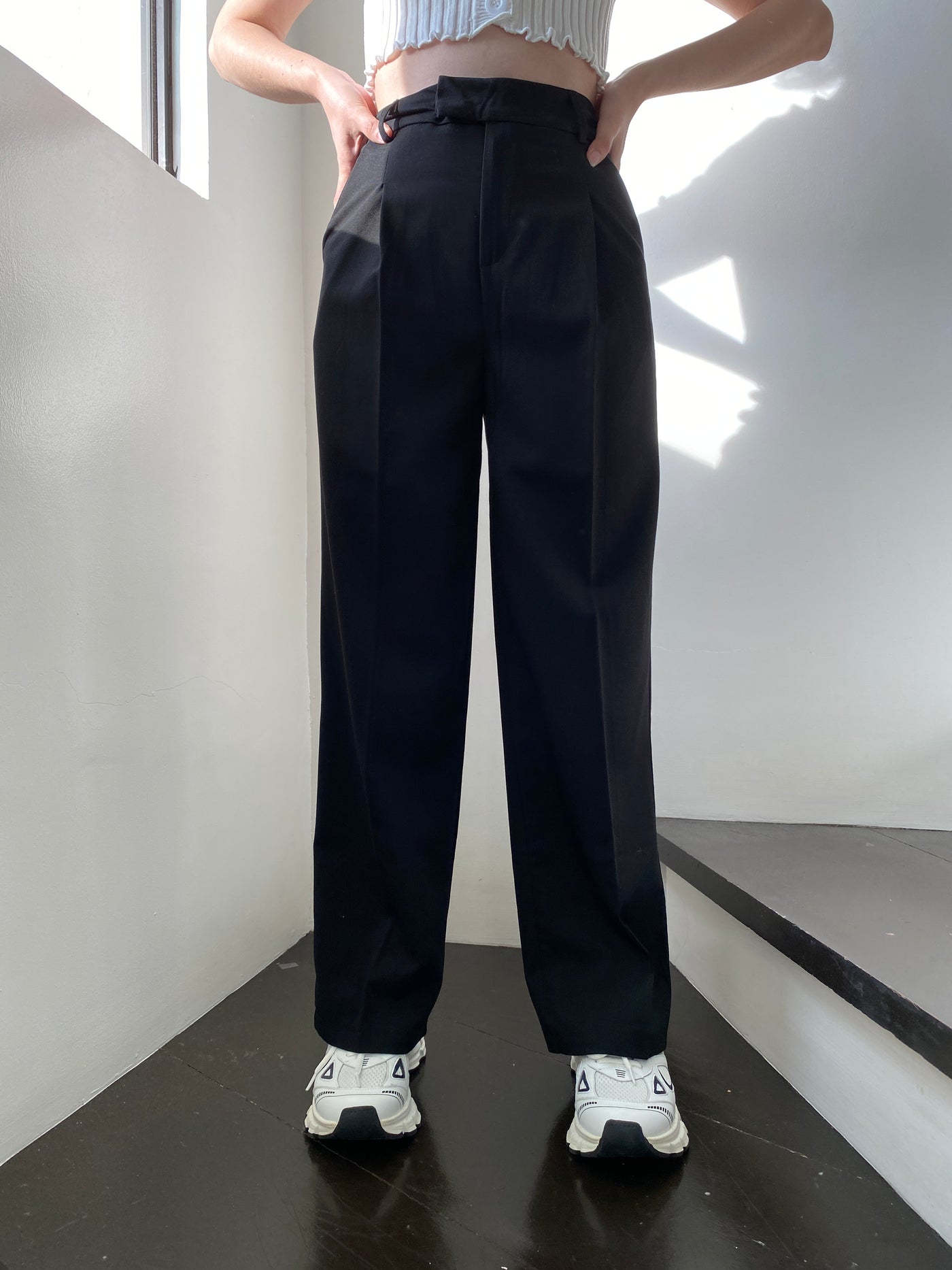 Wide Leg Pleated Trousers - Black