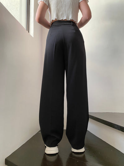Wide Leg Pleated Trousers - Black