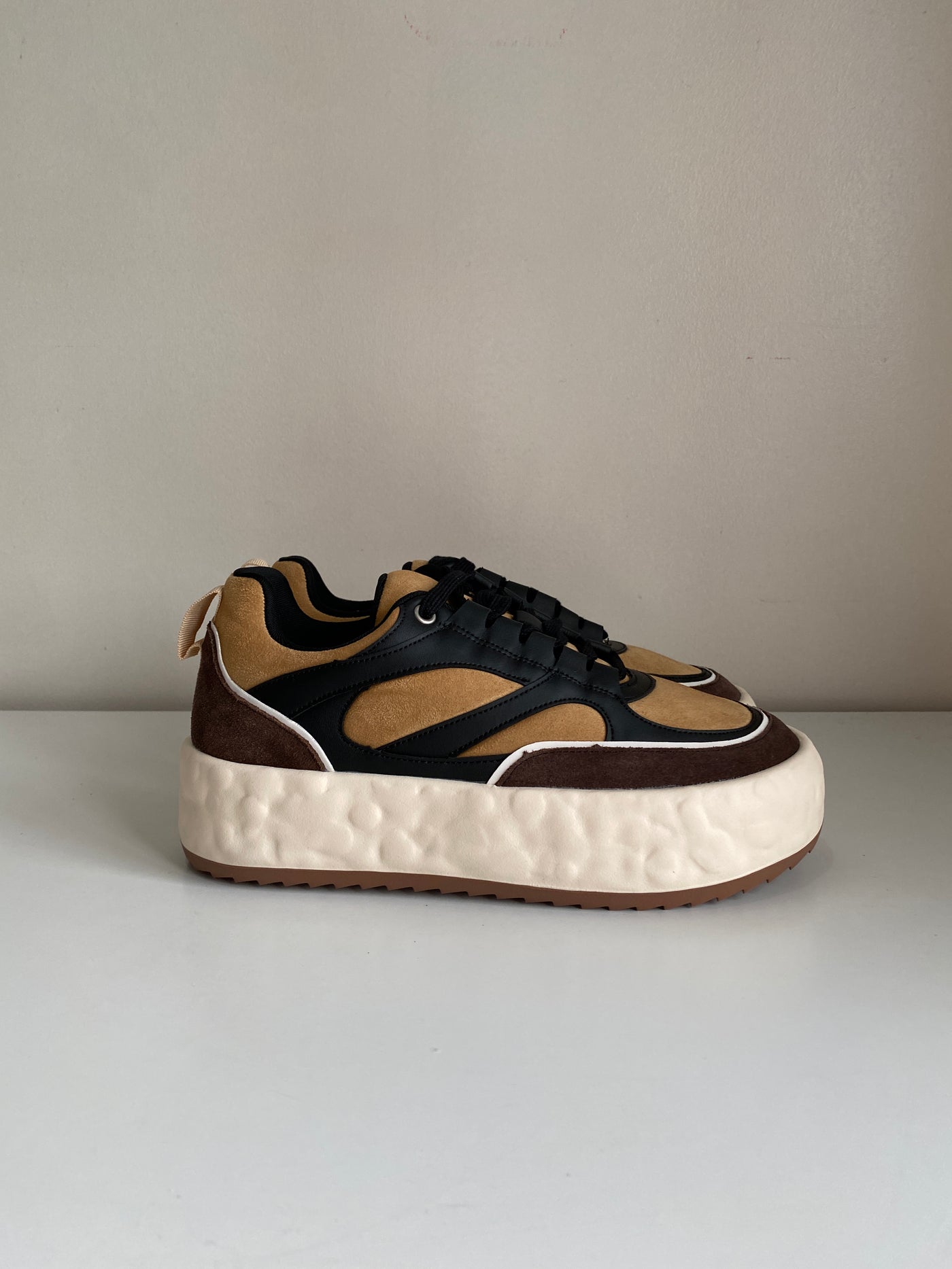 Chunky Sole Sneakers - Earth