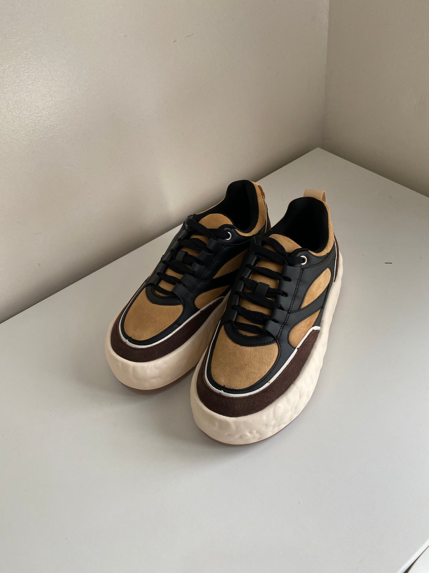 Chunky Sole Sneakers - Earth